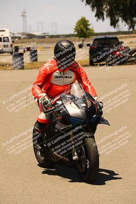 media/Jun-15-2025-Lets Ride (Sun) [[cf46f230ea]]/Around the Pits/